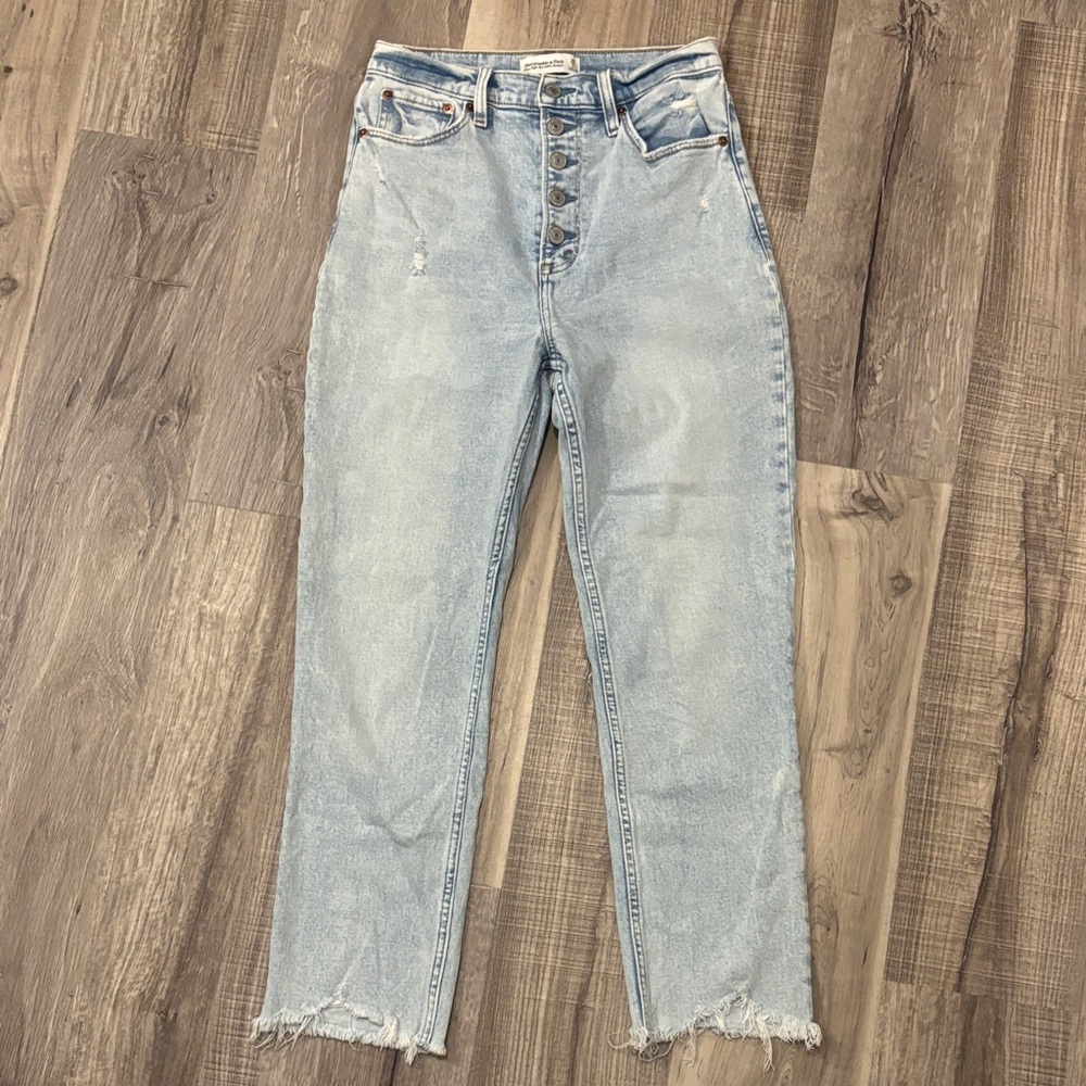 Abercrombie & Fitch High-Waisted Light Blue Jeans